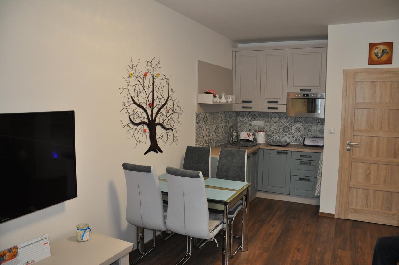 Apartman 14 Lucky Demaenovska Dolina Dış mekan fotoğraf