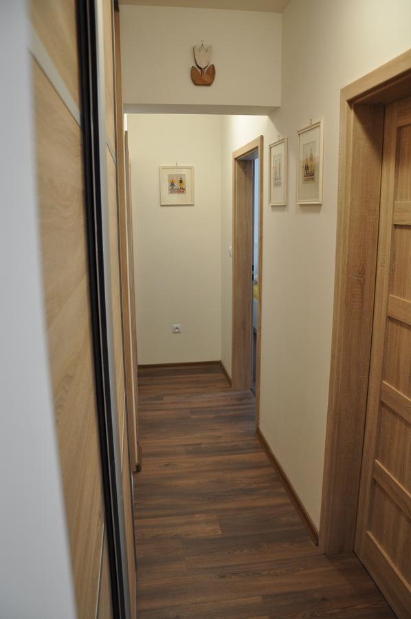 Apartman 14 Lucky Demaenovska Dolina Dış mekan fotoğraf